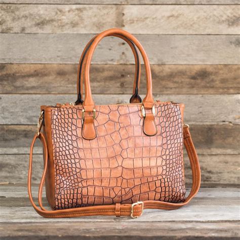 women's handbags clearance sale